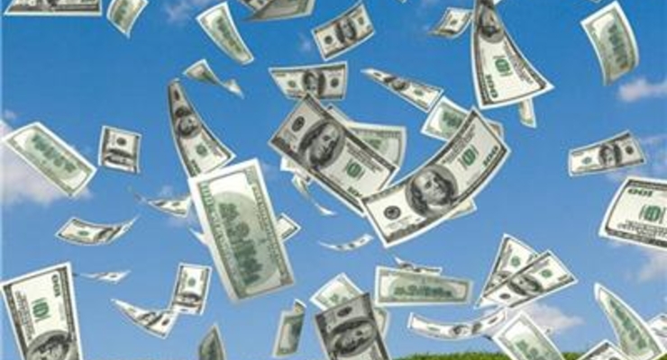 Деньги на ветер: усилий НБУ не достаточно для удержания курса