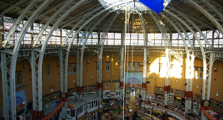 Стали известны зарплаты директоров знаменитых киевских рынков