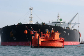 В Европу прибыл первый танкер с иранской нефтью