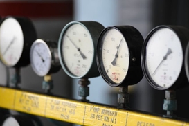 Кабмин продлил чрезвычайные меры на электроэнергетическом рынке на месяц