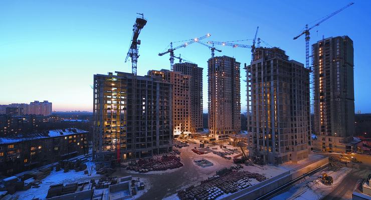 В Киеве выявили 45 крупных объектов самовольного строительства