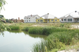 Преимущества и недостатки владения домом в пригороде