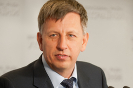 Владимир Макеенко призывает провести публичное заседание регламентного комитета