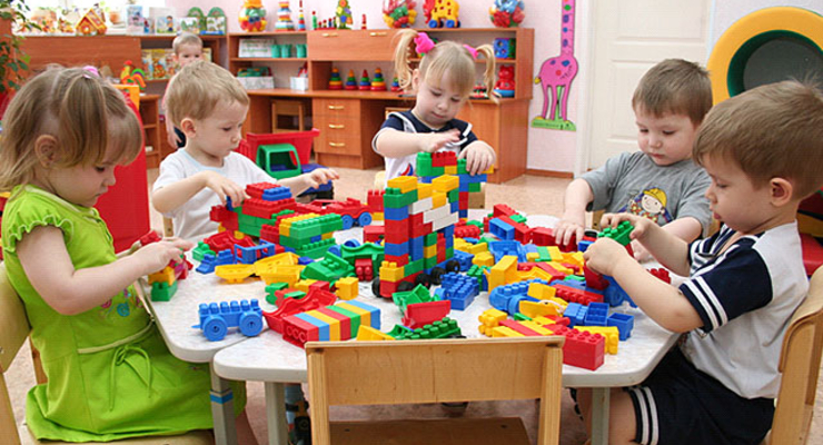 Как лучше копить деньги для ребенка?