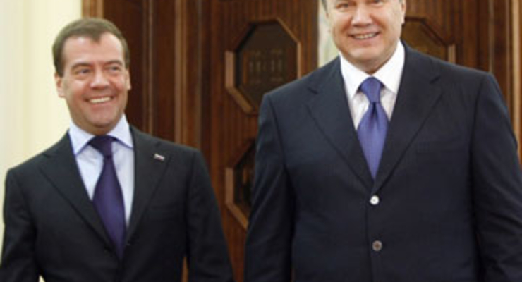 Украина поворачивается к России после пинка от Европы