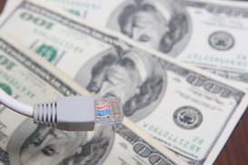 Как сэкономить при получении безналичного платежа в свой адрес