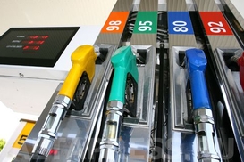 Почем заправиться на АЗС, грн./л