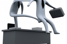 Какая денежная компенсация полагается уволенным сотрудникам?