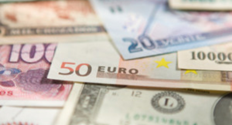 В каких твердых валютах стоит хранить сбережения