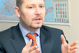 "51% ответственности лежит на студенте, а только 49% -- на вузе, где он учится"