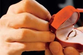 Почем поздравить любимых?