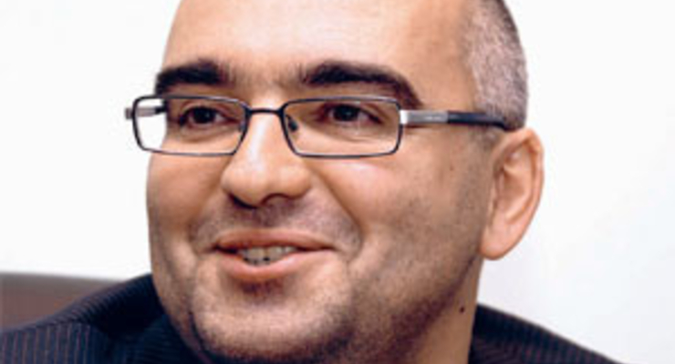 Михаил Иртлач: "Деньги позволяют построить свой собственный мир".