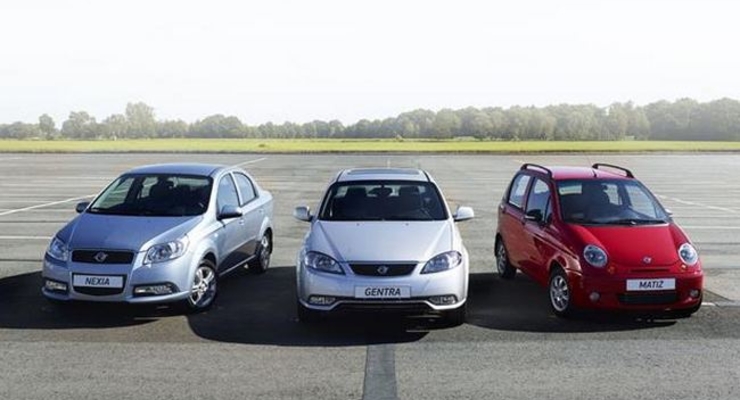 Украина отменила спецпошлину на импорт авто из Узбекистана