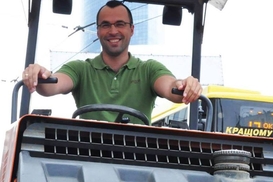 В глубокой яме. Почему в Украине плохие дороги и как это изменить