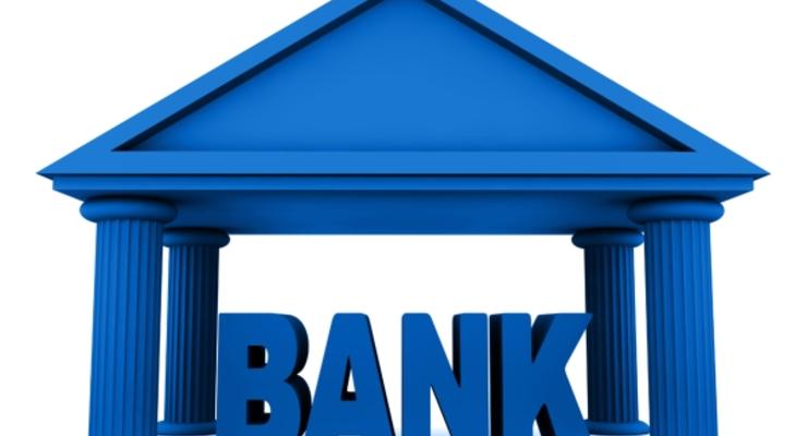 Проблемные банки уходят, со скандалом