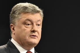 Приписываемая Кононенко и Порошенко оффшорная фирма торгует с Газпромом