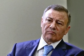 Ротенберг подтвердил выдачу кредита другу Путина - СМИ