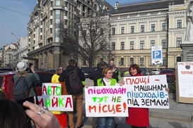 Активисты подсчитали, что можно сделать на деньги паркинга на Михайловской