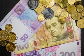 Нацбанк в апреле купил в резервы $676 млн