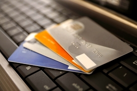 Затраты на обналичивание в мае - 13,35%