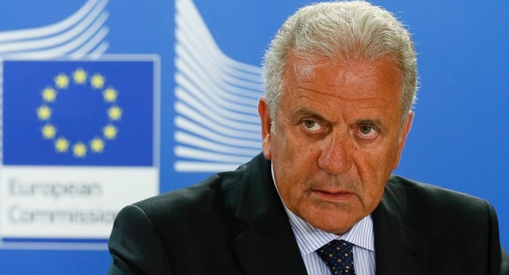 В Еврокомиссии увидели путь выхода Греции из кризиса: кредиты малому и среднему бизнесу