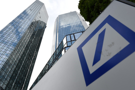 Крупнейший банк Европы хочет свернуть деятельность в России