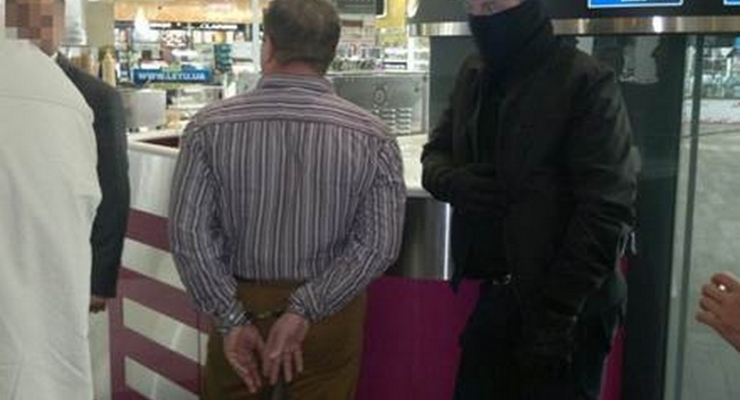 Поймали на взятке: СБУ задержала столичных  чиновников "на горячем"