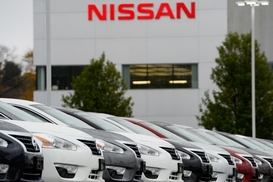 Nissan хочет продать акции за $1 млрд