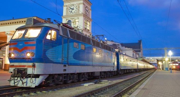 Укрзализныця назначила новую остановку скоростного поезда во Львове