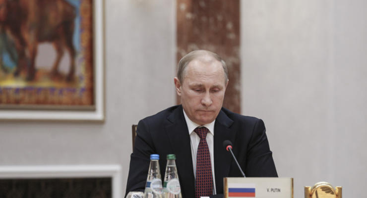 Путин продлил продуктовое эмбарго против Запада