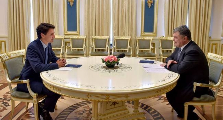 ЗСТ с Канадой за 7 лет снимет 99% барьеров в торговле - Порошенко