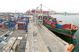 Время подготовки к грузовым операциям в портах сократилось в разы