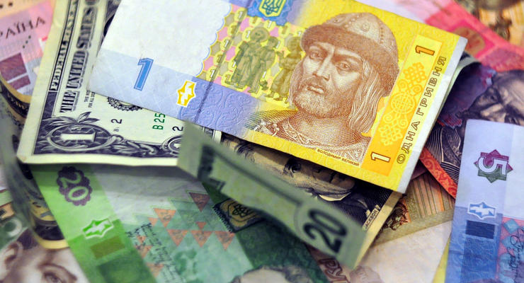 Украинской валюте прогнозируют ослабление до 32 грн за доллар