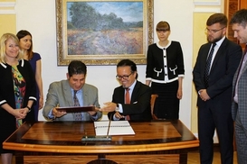 General Electric передаст Украине на тест локомотив