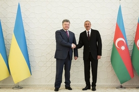 Порошенко допускает запуск производства Ан-178 в Азербайджане