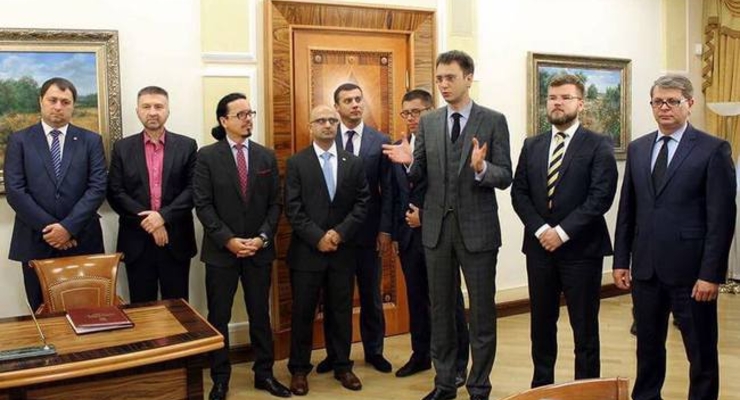 facebook.com/volodymyr.omelyan