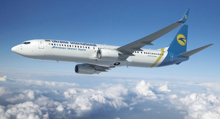 Парк МАУ пополнился новым самолетом Boeing 737-800