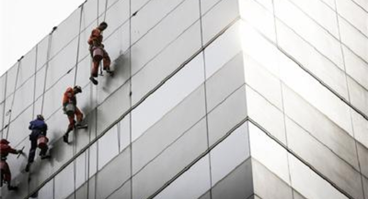 ФГВФЛ продаст права по кредитам, обеспеченным 32 заправками