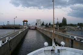 Днепровские шлюзы требуют срочной реконструкции: инфографика