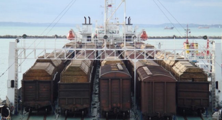 Украина переправит сотню вагонов в Грузию паромом