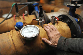 В Киевэнерго приостановили установку счетчиков тепла