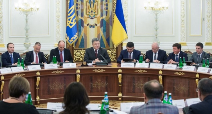 Порошенко настаивает на расширении перечня объектов приватизации