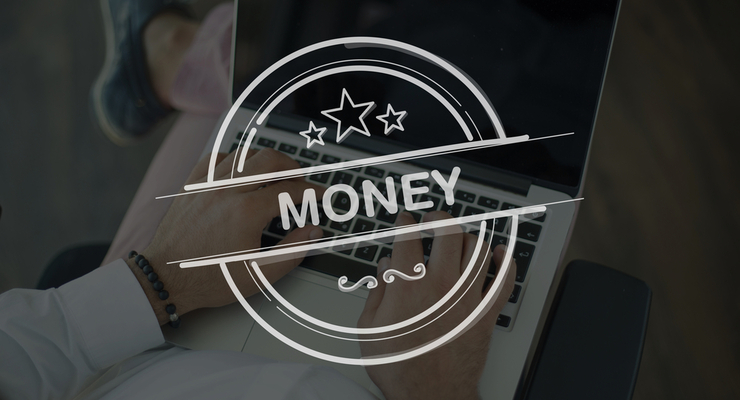 Наличный доллар подорожал на 27 копеек