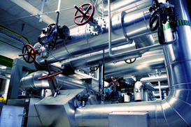 В Украине начали выпуск бензина Евро-5