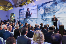 Порошенко анонсировал старт большой приватизации