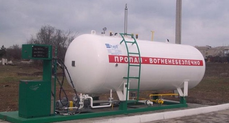 На украинских АЗС снова выросли цены на автогаз