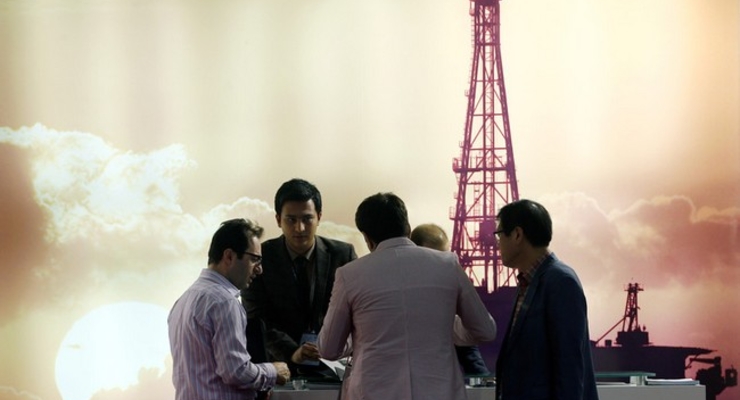 Иран не будет договариваться о заморозке добычи нефти