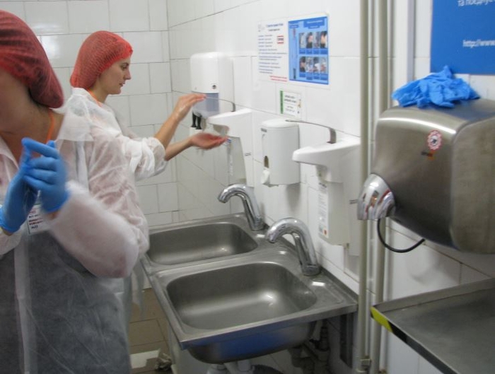 Томаты и технологии: Как производят кетчуп в Украине