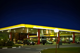 На оккупированном Донбассе мародеры разворовали имущество сети АЗС