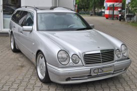 Стало известно, за сколько продадут авто Шумахера